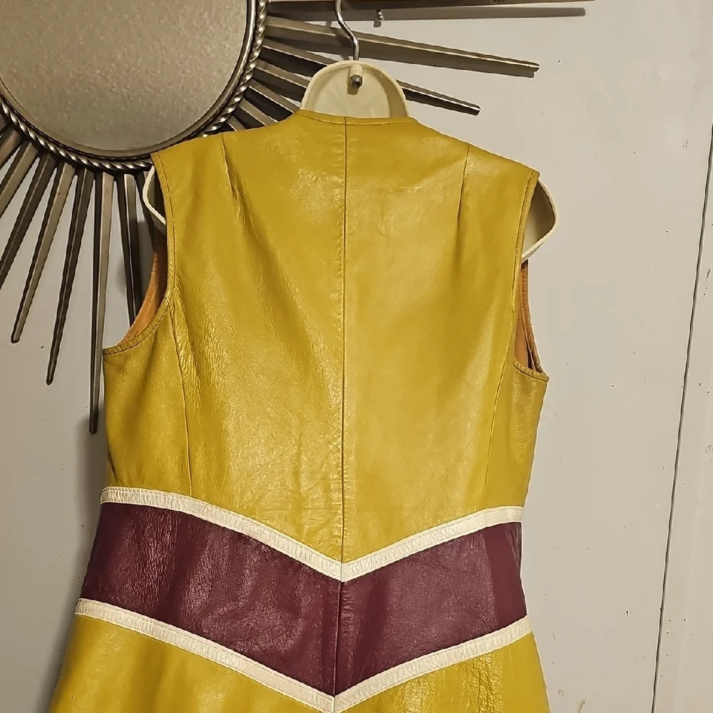 Your opportunity to own Something truely Vintage, 70's  Leather Shift Dress Vest - Picture 9 of 16